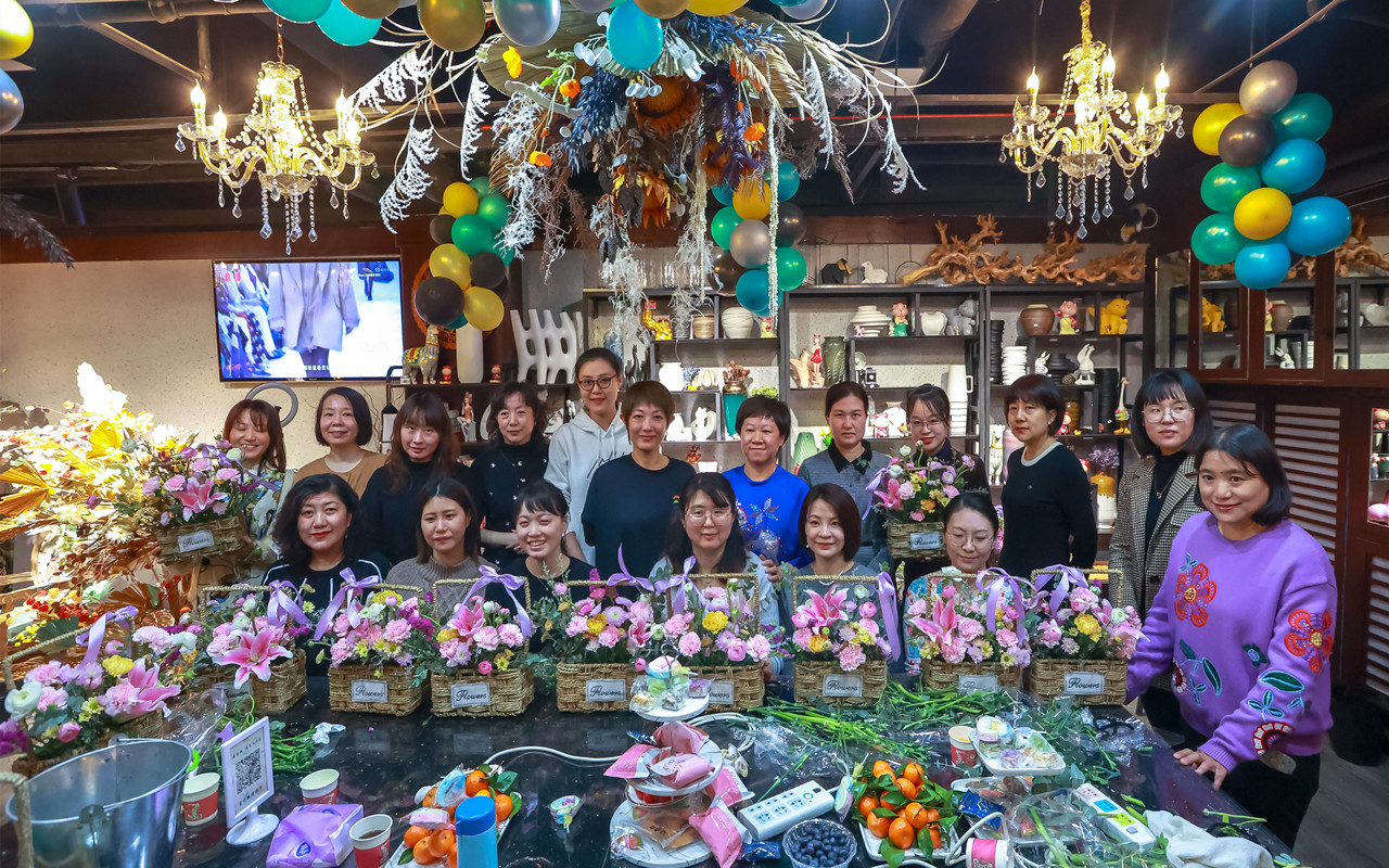 市外企協(xié)會(huì)舉辦三八婦女節(jié)活動(dòng) 暨我市外資企業(yè)新的社會(huì)階層人士交流沙龍